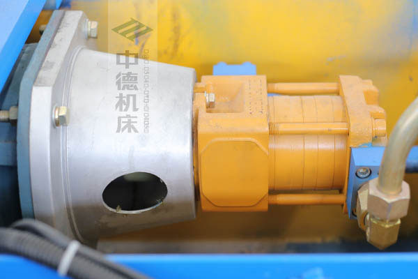 ZDPK-10032采用國內(nèi)一流品牌電機(jī)及油泵，動(dòng)力強(qiáng)勁，噪音低